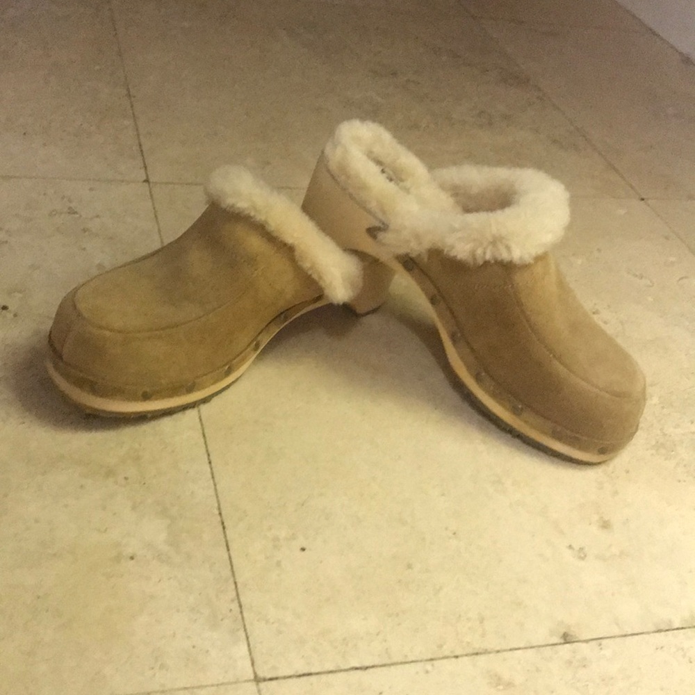 UGG Australia fur lined clogs